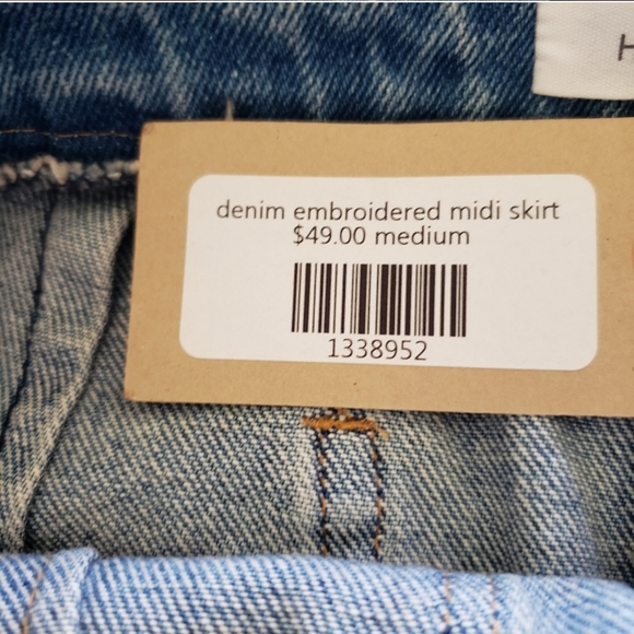 Honey Punch jean skirt - Picture 6 of 7